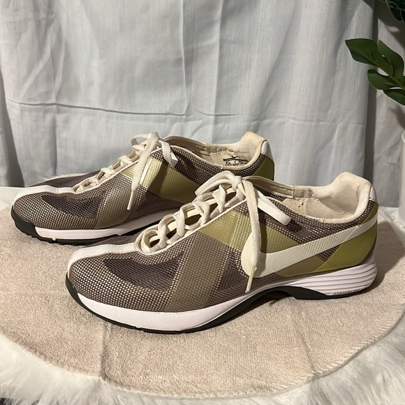 Nike Hyperfuse Lunar Lite Golf Shoes - Picture 3 of 5